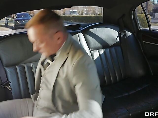 Big tits lady LaSirena69 is horny in a limo