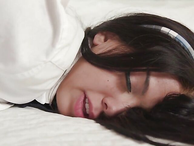 Moaning fuck with horny teen schoolgirl Bianca Bangs 