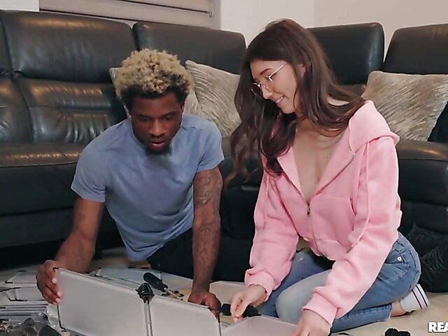 Maya Woulfe - Big black dick to help a girl