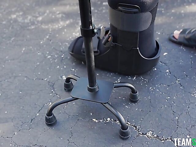 Vivianne Desilva & Callie Black - Secret fuck and blowjob next to unsuspected wife