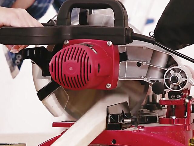 Busty blonde Blondie Fesser needs help