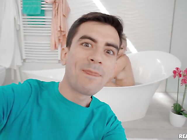 Bathroom anal with small ass MILF Isabelle Deltore