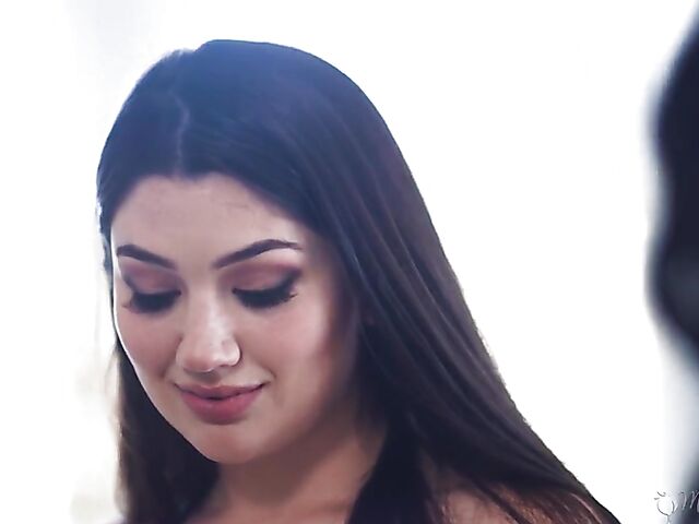 Alyx Star & Queenie Sateen - Natural big tits lesbian brunettes go at it