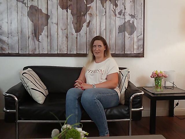 Julia Winter - German chubby mom casting POV style