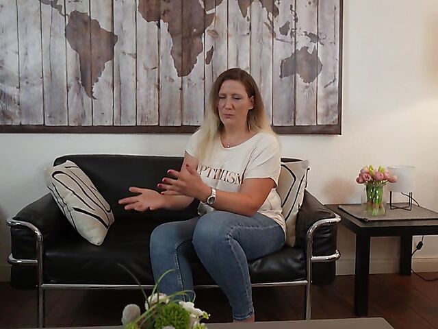 Julia Winter - German chubby mom casting POV style