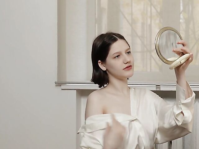 Margo Von Teese - Sensual russian girl masturbating