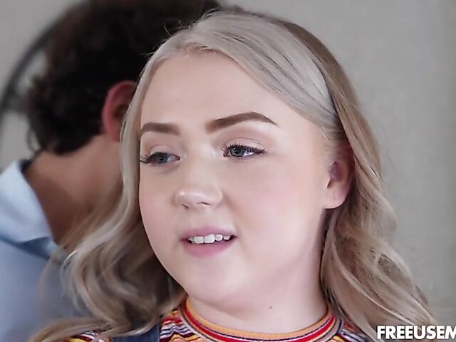 MILF and teen free use threesome with Sydney Paige and Eva Nyx