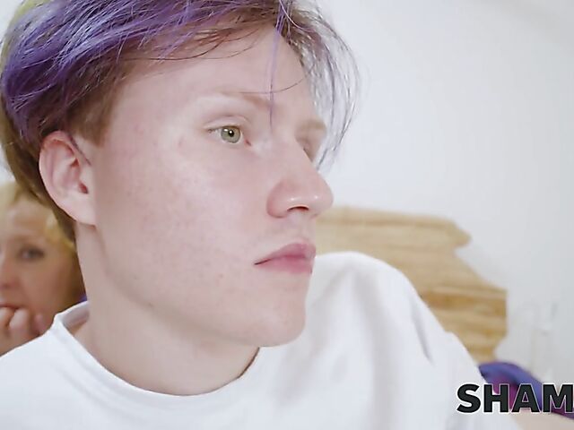 Krayana Chias - Mature lingerie clad woman doing a young guy in her bedroom