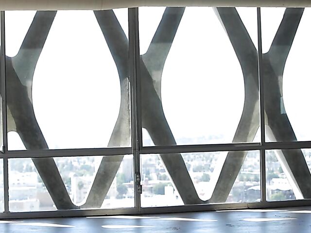 Freya Parker posing in her sexy lingerie and fucking in the empty room with a view