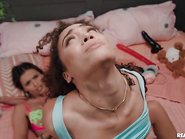 Armani Black & Willow Ryder - Lesbian anal with a gamer girl