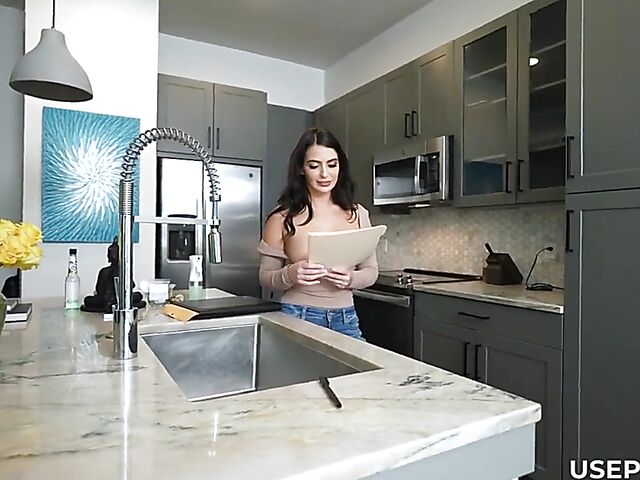 Brunette POV free use sex featuring Alexa Payne