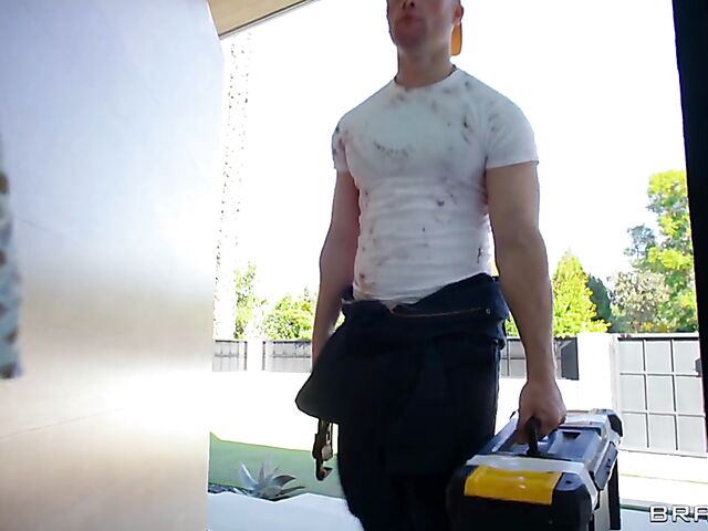 Horny housewife Emma Hix fucks the plumber behind her husband's back