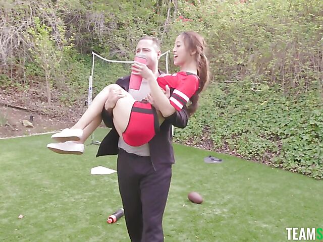 Dirty american football with petite asian Alexia Anders