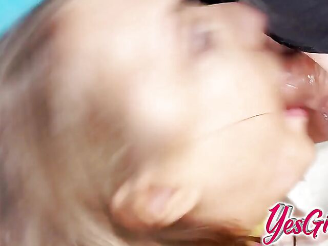 Asslicious anal addict Gia Derza is here again