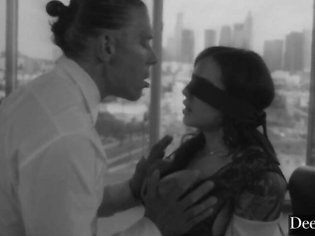 Good hard fuck with well-endowed Keisha Grey featuring Mick Blue