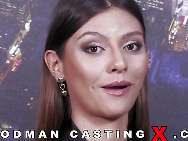 New era Woodman anal casting with Esa Dicen