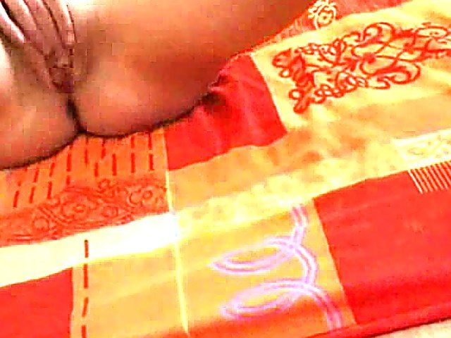 Young sexy GF plays with her snatch before dick sucking