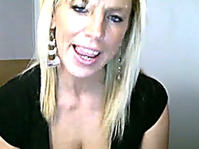 Beautiful blonde gets her pussy drilled hard