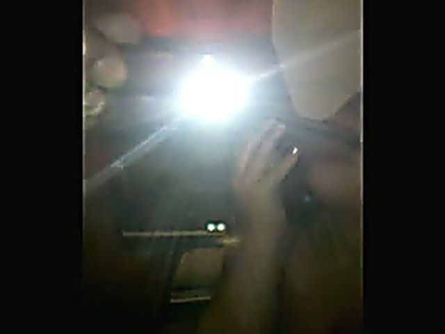 Sexy Asian chick sucks on a black dick