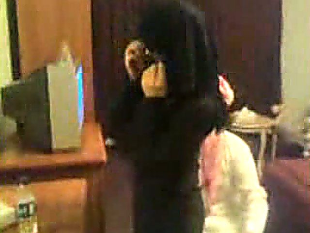 Arab woman gets fucked by a stranger