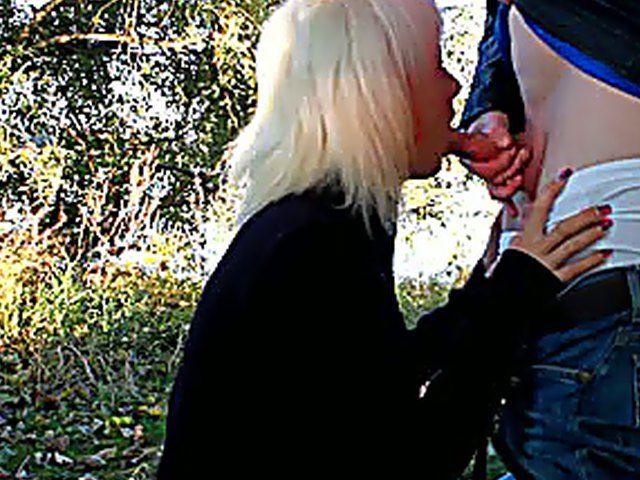 Slutty blonde sucks her boyfriends hard dick