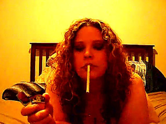 Horny fat babe fucks her neighbour. 