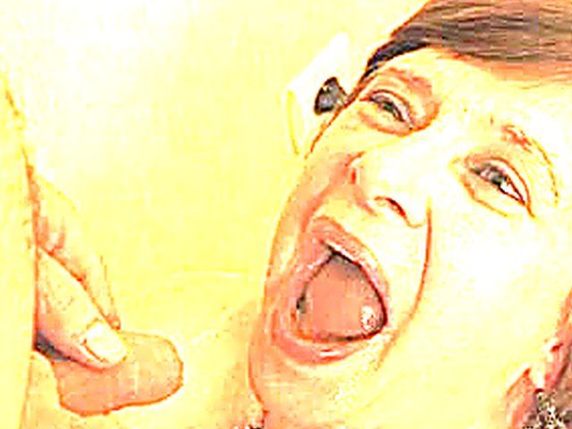 Fat mature babe gets fucked by two men