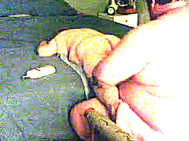 Fat horny couple enjoy cunnilingus before fucking