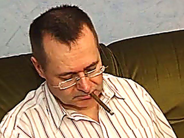 Swingers party at the house of old couple