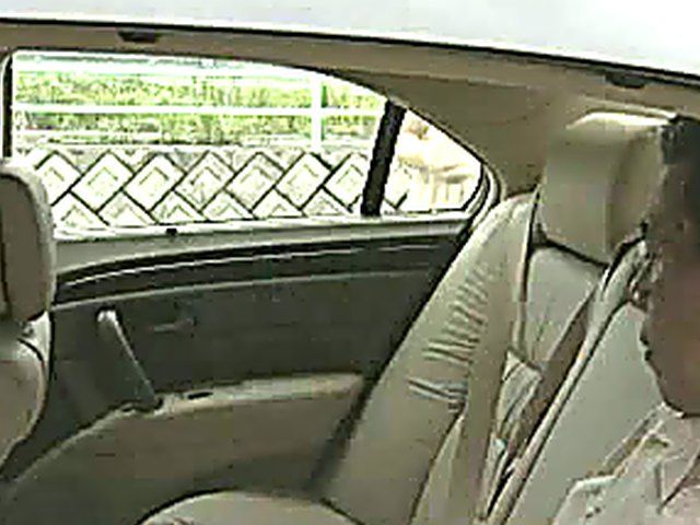 Hot Asian slut gets fucked in the toilet