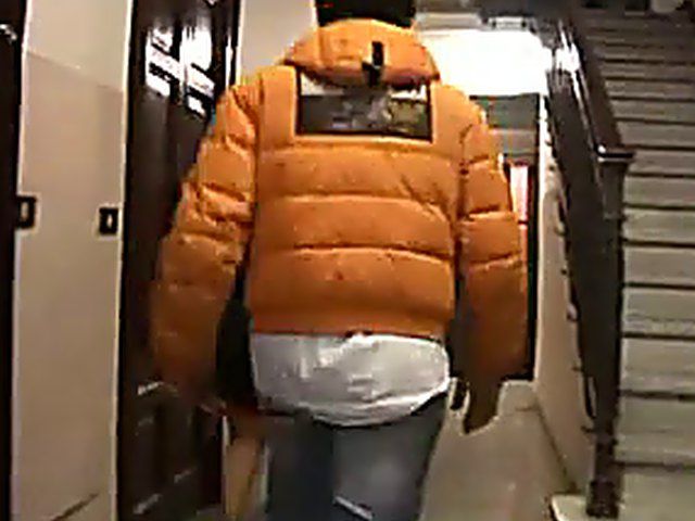 Stunning brunette sucks and rides a small dick