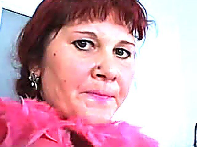 Big fat slut enjoys stretching her tight holes