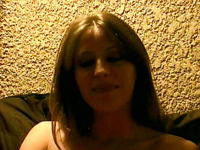 Smoking MILF gets anal satisfaction