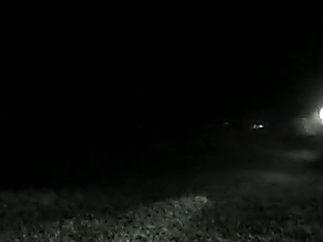 fat babe gets fucked in the car