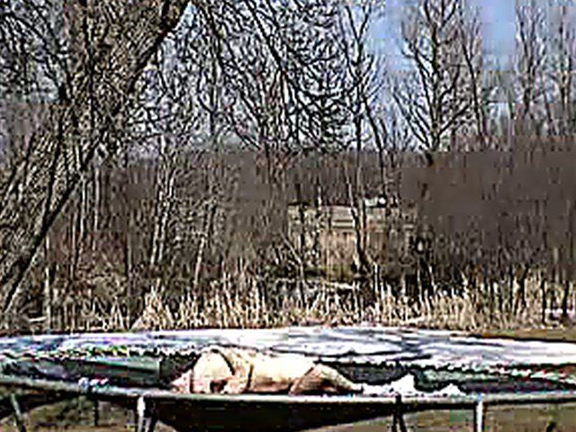 Outdoor exhibitionist flaunts fun