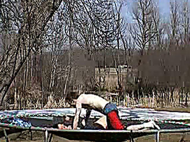 Outdoor exhibitionist flaunts fun