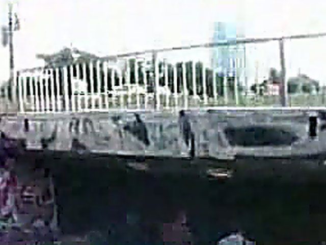 A couple is too horny to wait