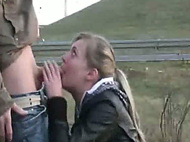 Hot blonde gives roadside sucking service