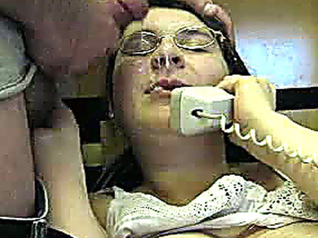 A MILF takes a call and a load 
