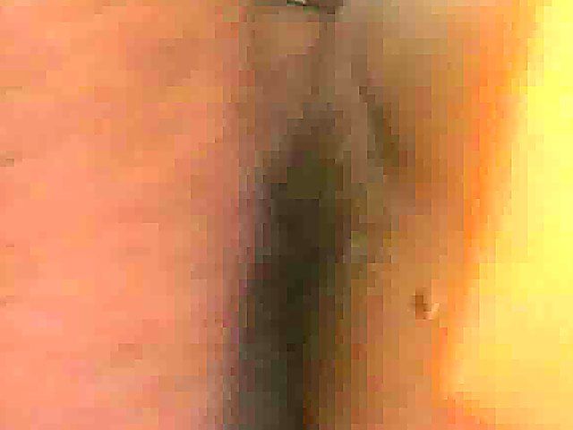 Beads of sweat on a slippery slit