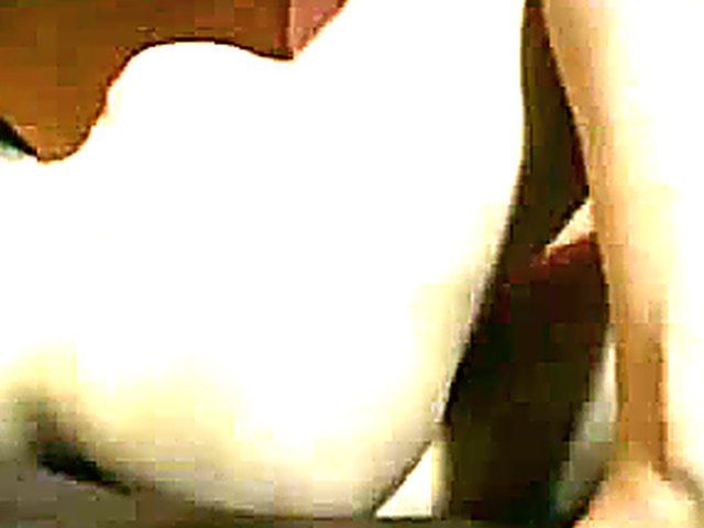 Generous chick sucks on her boyfriends small dick 