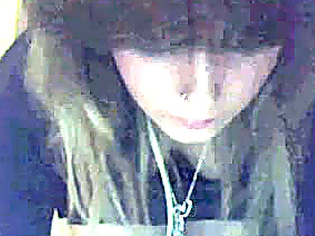 German teen slut masturbates her pussy with toys