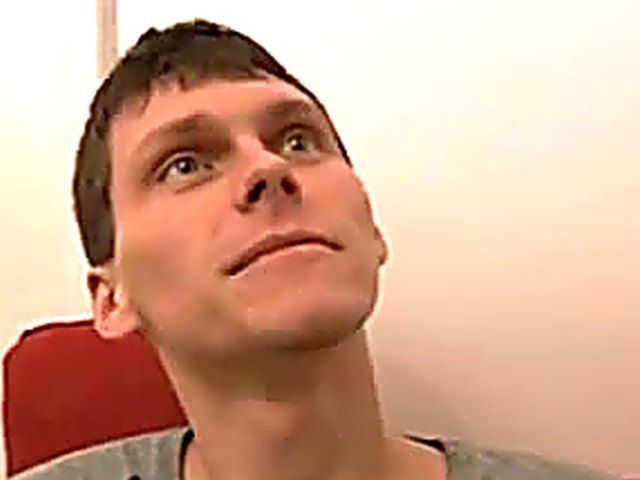 Two college chicks get fucked by drunk guys