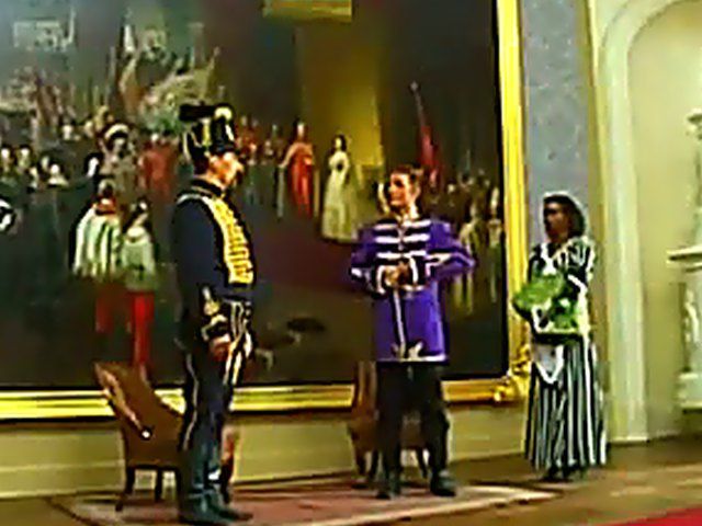 Beautiful babe keeps all her friends fully satisfied