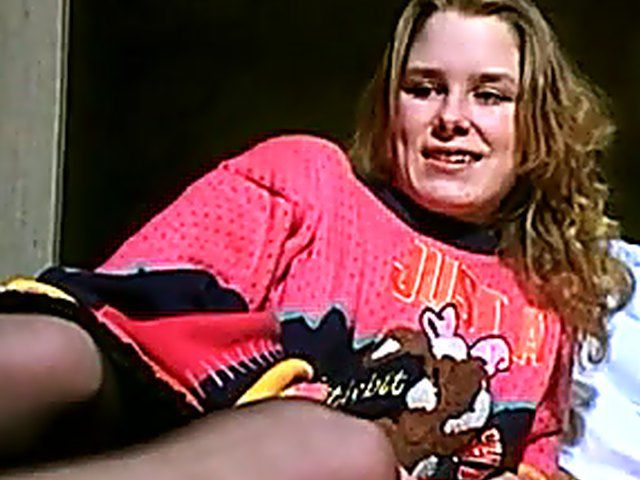 Beautiful sexy teen loves to finger her pussy