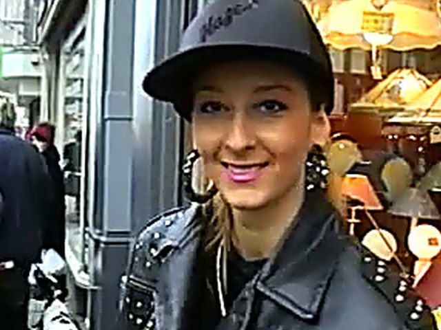 Beautiful sexy teen loves to finger her pussy