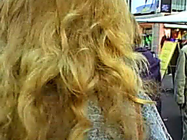 Beautiful sexy teen loves to finger her pussy