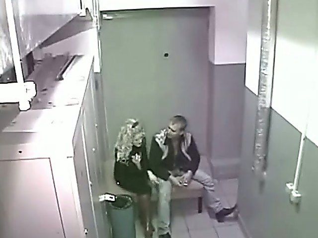Horny couple fuck in a public locker room