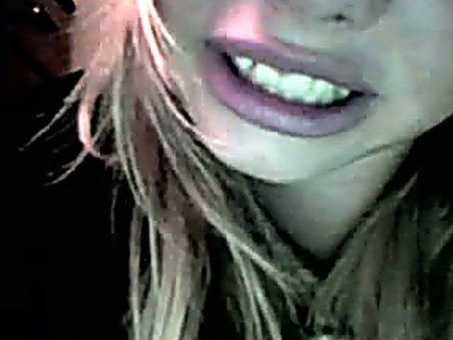 Blonde babe dildos her tight young pussy