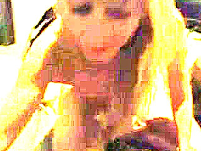 Blonde babe has an orgasm whilst being fucked